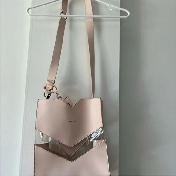 NWT Pixie Mood Emily Crossbody Bag in Blush - Picture 3 of 5